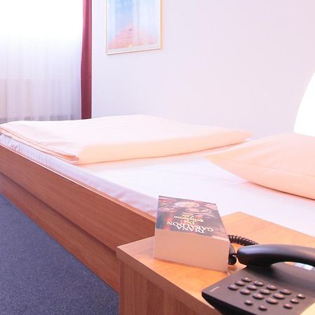 Ib Hotel Am Wallgraben Щутгарт Екстериор снимка
